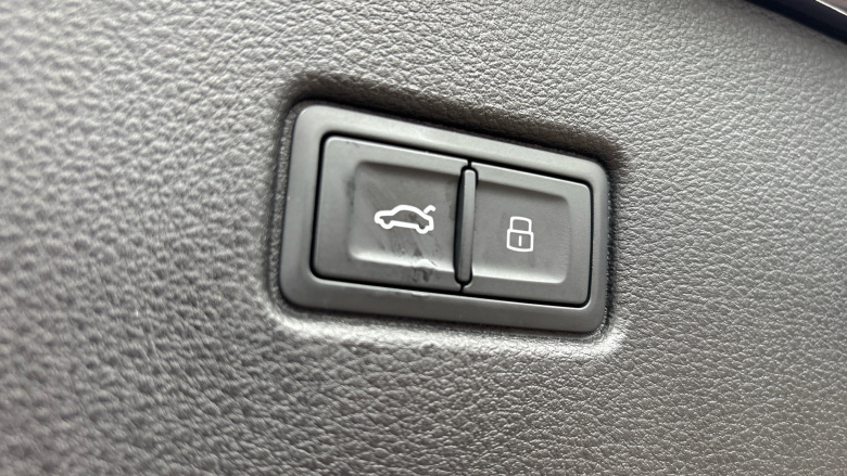 Audi Q5 40 TDI Quattro Edition 1 5dr S Tronic Diesel Estate